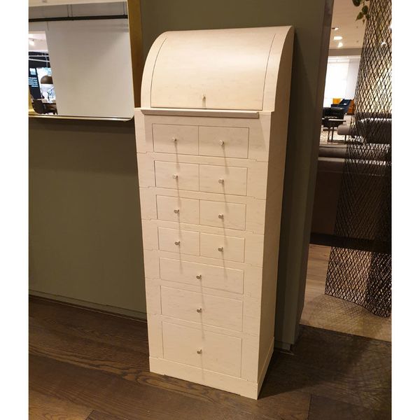 Giorgetti Lia kast