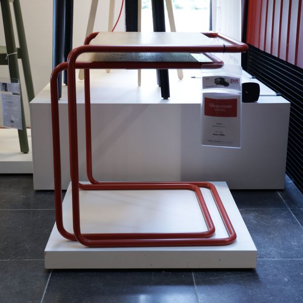Thonet B97 bijzettafel (set van 2) - Zijaanzicht rechts