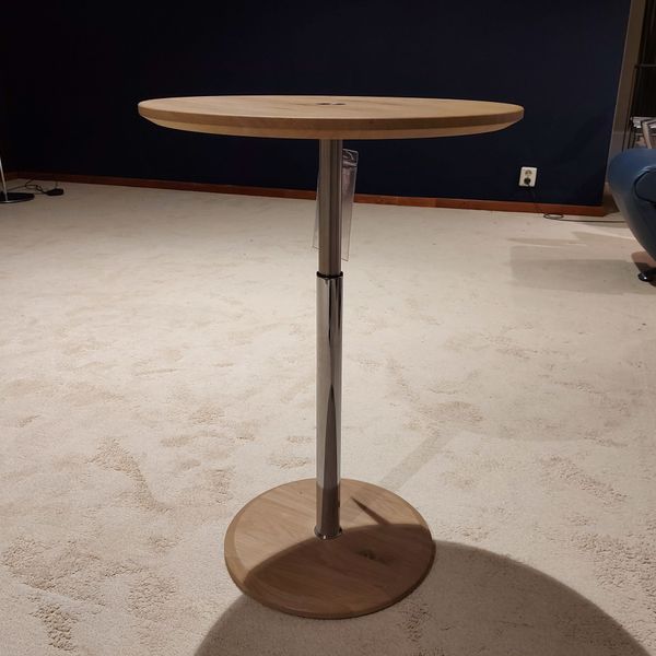 Ronald Schmitt K437 Amigo bijzettafel - Showroom