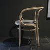 Thonet 209 Pure Materials eetkamerstoel - Zijaanzicht rechts