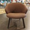 Arco Close Lounge B stoel met arm - Showroom
