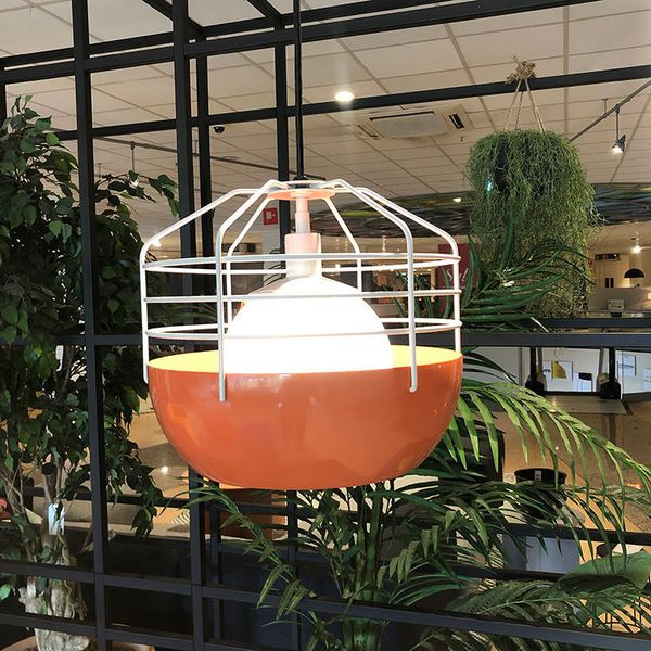 Roll & Hill Bluff City hanglamp - Showroom