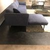 Cassina 8 hoekbank - Vooraanzicht