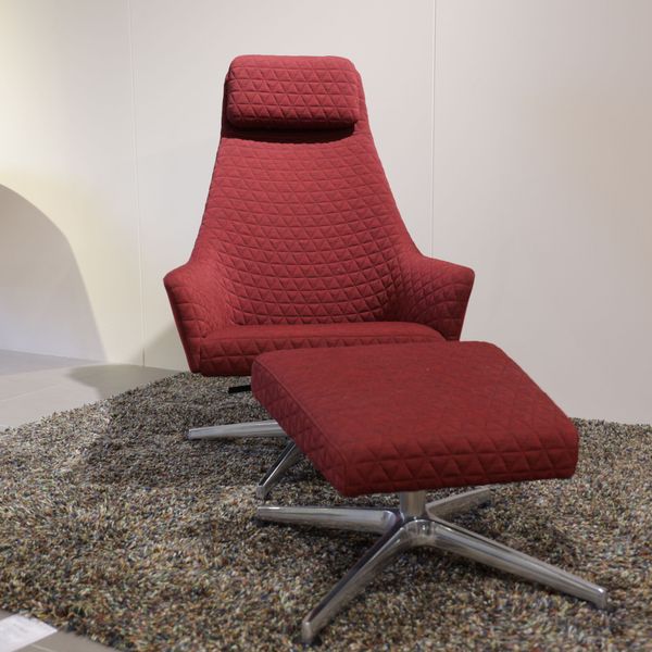 Arco Sketch Lounge draaifauteuil met poef - Showroom