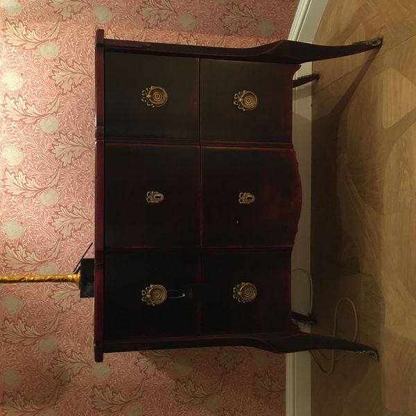 Pregno Gli Orginali commode - Showroom