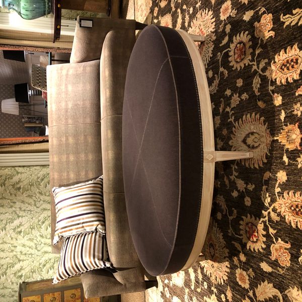 Collection Pierre Muse Bench poef - Showroom