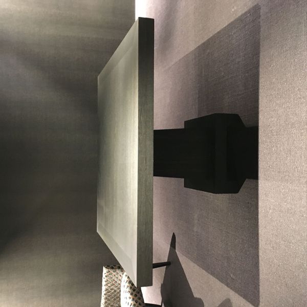 Rupert & Rupert Mercurius eettafel - 125x125 - Showroom