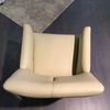 Leolux Galathea fauteuil - Zijaanzicht links