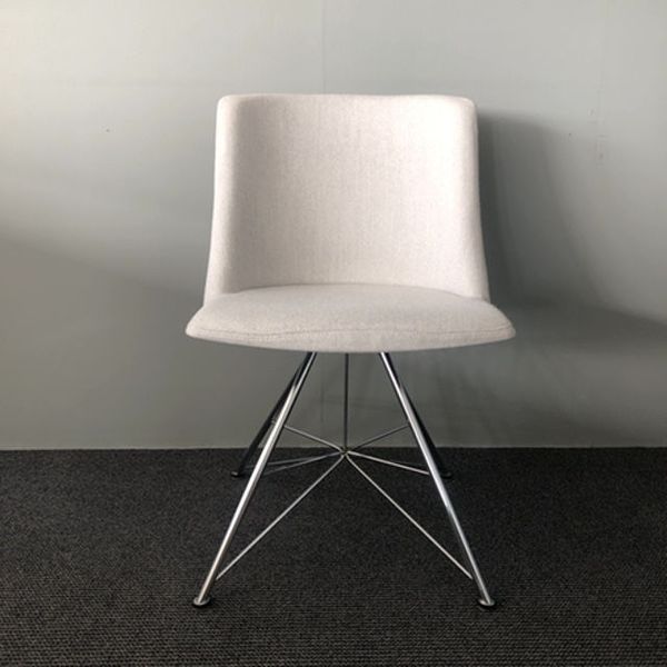 Bert Plantagie Rho Spin eetkamerstoel - Showroom
