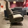Montel Fender relaxfauteuil  - Vooraanzicht