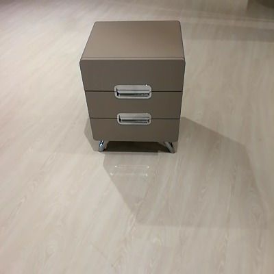 Auping nachtkastje - Showroom