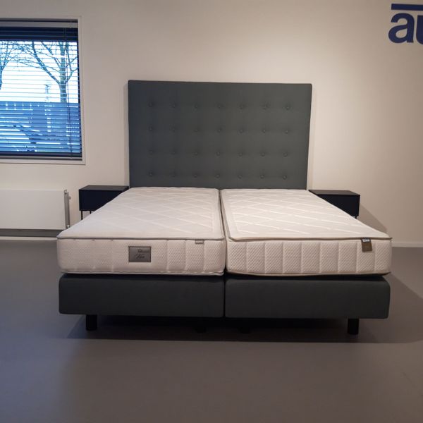 Auping Original Portofino boxspring - 180x210 - Showroom