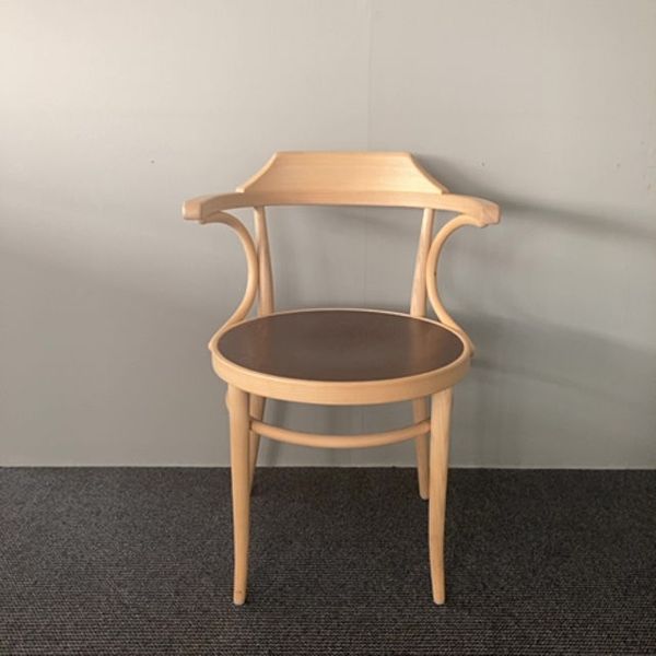 Thonet 233 P eetkamerstoel - Showroom