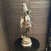 Empel Collections Vernikkeld bronzen beeld - Showroom