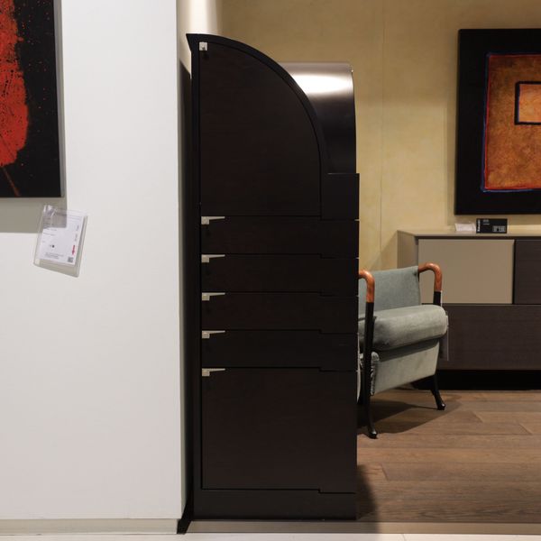 Giorgetti Nyn kast - Showroom
