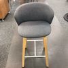 Arco Close Barstool barkruk  - Showroom