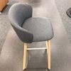 Arco Close Barstool barkruk  - Vooraanzicht