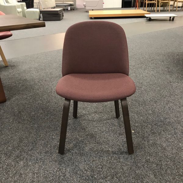 Arco Close eetkamerstoel  - Showroom