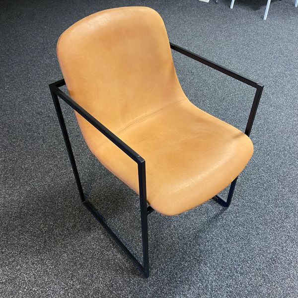Arco Frame II eetkamerstoel - Showroom