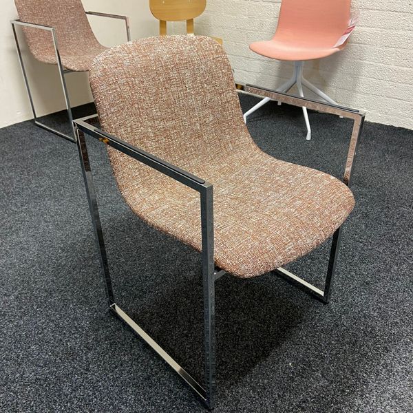 Arco Frame II eetkamerstoel - Showroom