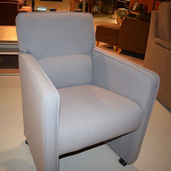 PMP Lugo eetkamerstoel - Showroom