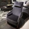 Giorgetti Mobius Wing Chair fauteuil - Zijaanzicht links