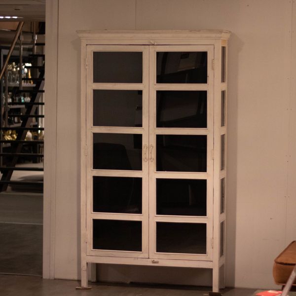 Hout IJzeren Vitrinekast - Showroom