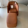 LABEL vandenberg Sedeo fauteuil met poef  - Showroom