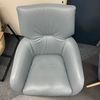 Leolux Lloyd Plus draaifauteuil met poef - Achter aanzicht