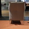 Leolux Mayuro fauteuil met poef - Achter aanzicht