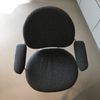 Leolux Triennale fauteuil - Zijaanzicht links