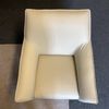 Leolux Mayuro fauteuil - Zijaanzicht links
