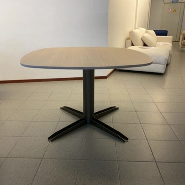 Piet Boon Kekke eettafel - 110x110 - Showroom