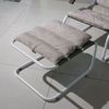 Thonet All Seasons fauteuil met poef - Details