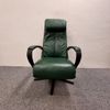 Prominent C-100 L relaxfauteuil - Sta op - Showroom