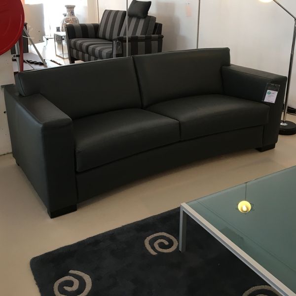 Drie B (3B) 2,5-zitsbank - Showroom