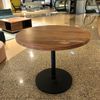 Un Crated Lounge bijzettafel - Showroom