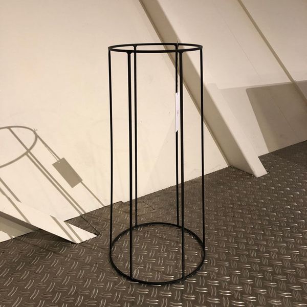 Menu A/S Wire Base 606 plantenstandaard  - Showroom