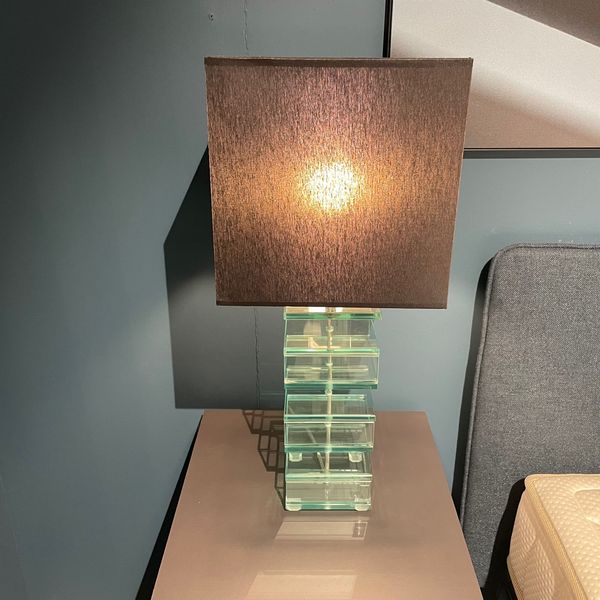Helderr Zigzag tafellamp - Showroom