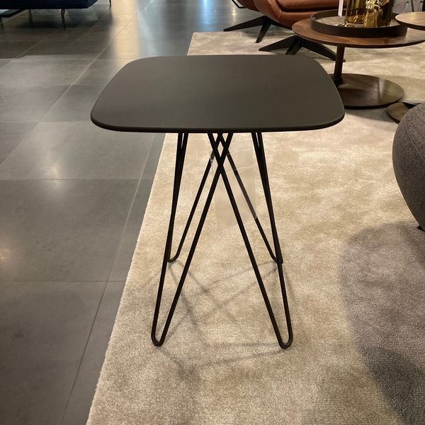 Leolux Cimber bijzettafel - Showroom