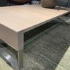 Leolux Aditi salontafel - Vooraanzicht