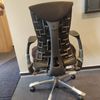 Herman Miller Embody bureaustoel - Zijaanzicht rechts